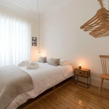 Tripas-coracao, Breiner Greenhouse Apartment *