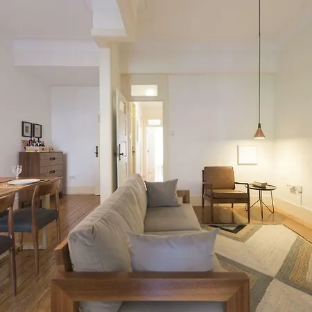 Tripas-coracao, Breiner Greenhouse Apartment *