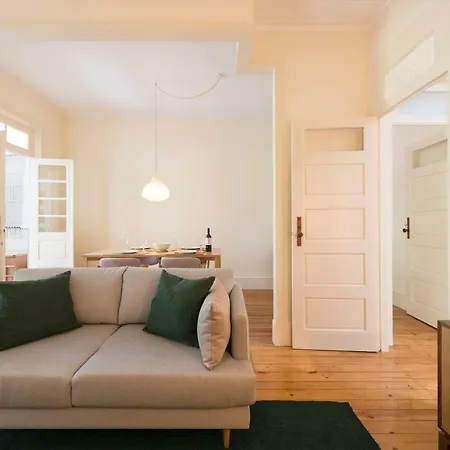 Tripas-coracao, Breiner Greenhouse Apartment