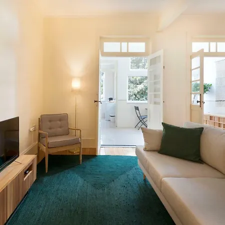 Tripas-coracao, Breiner Greenhouse Apartment