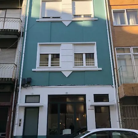 Tripas-coracao, Breiner Greenhouse Apartment